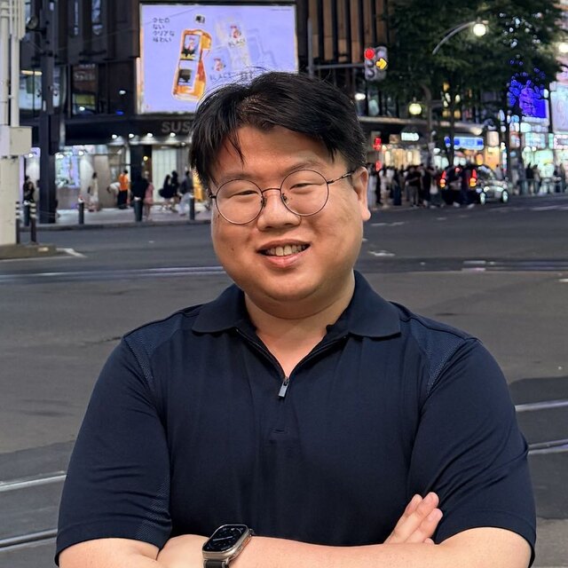 Harry Park, photographed at night in Susukino, Sapporo.